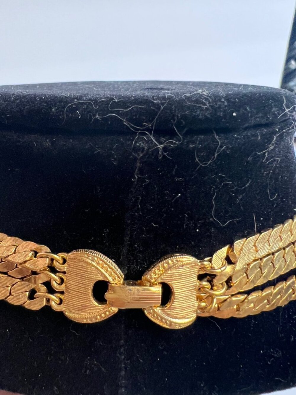Goldette Gold Tone Triple Chain Necklace Textured Braided Vintage Clasp - Picture 6 of 9